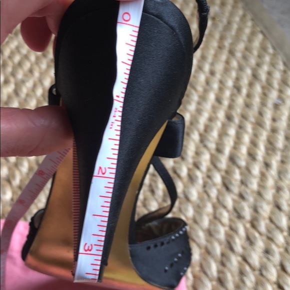 Black sling back, open-toed heels - Picture 4 of 4